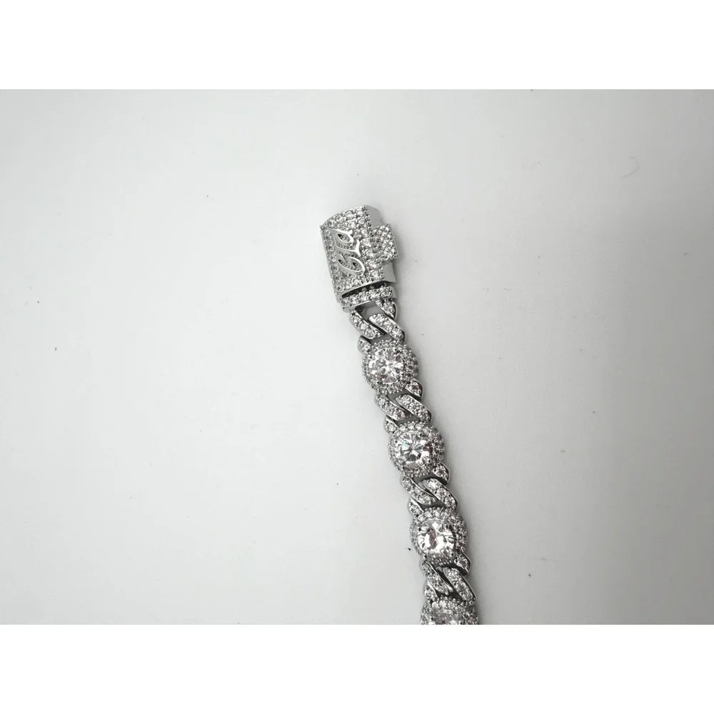 GLD Shop Iced Diamond Station Cuban Bracelet 9 Inch White Gold Plated